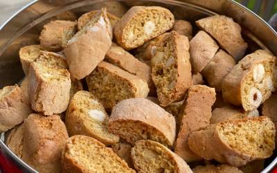 Gli “stracadenti”: biscotti irresistibili