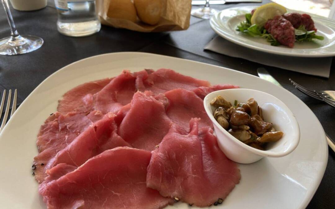 Carne Salada: piacere tipico del Garda Trentino